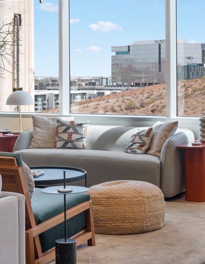 Lounge seating with natural light and Tempe, Arizona city view